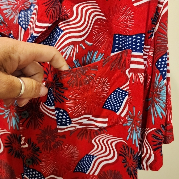 FREE PLANET Men's  USA Flag Patriotic Short Sleeves Button Down Shirt size L - Picture 4 of 9